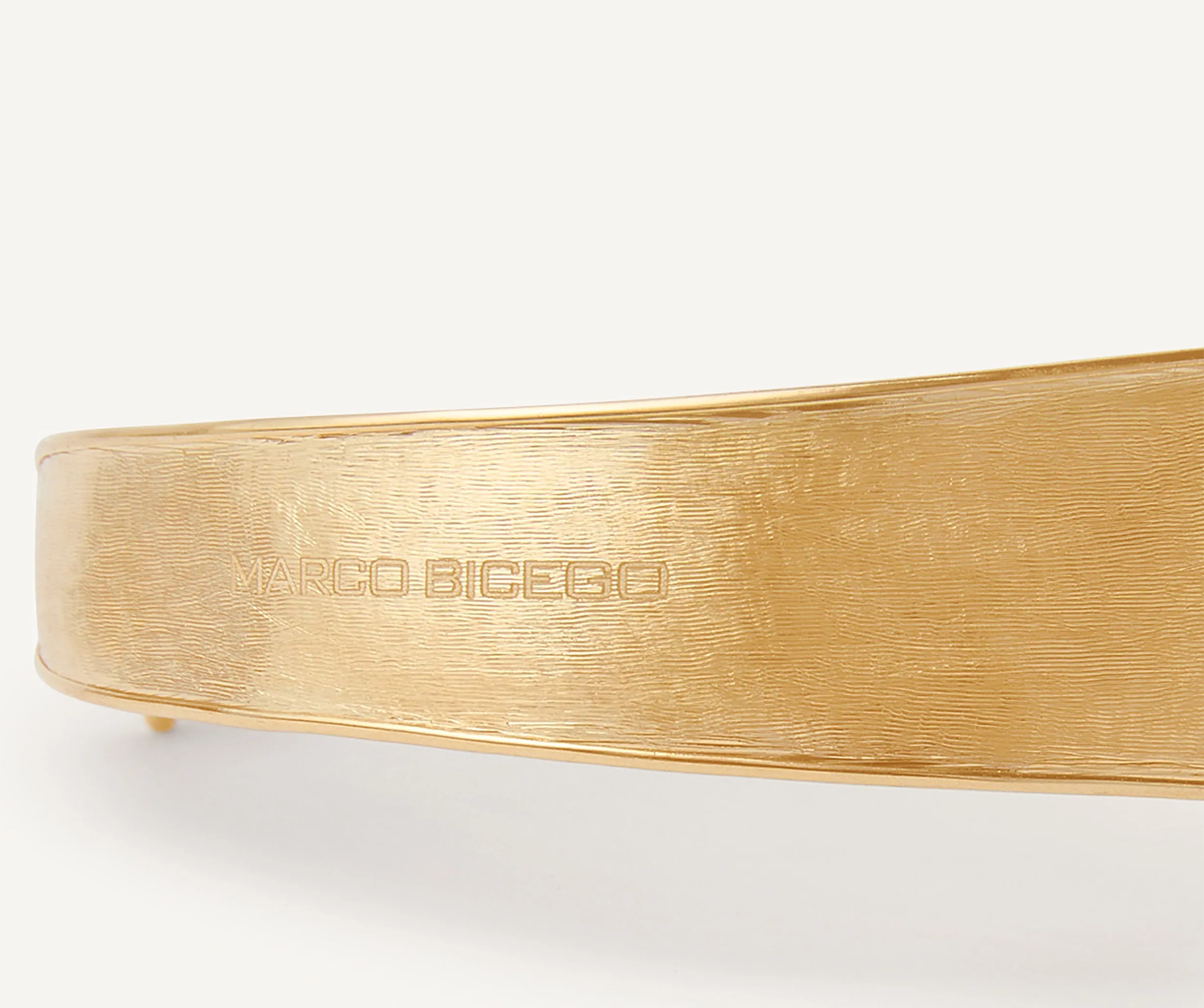 18K Yellow Gold Bangle, Medium Width