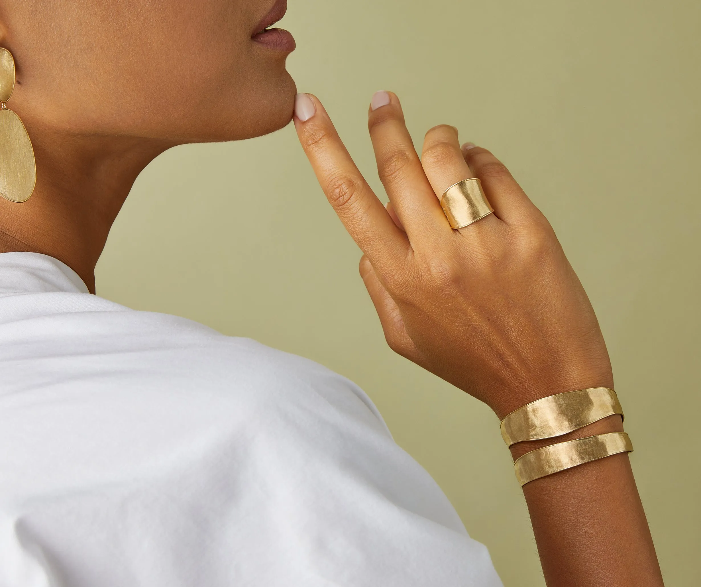 18K Yellow Gold Large Band