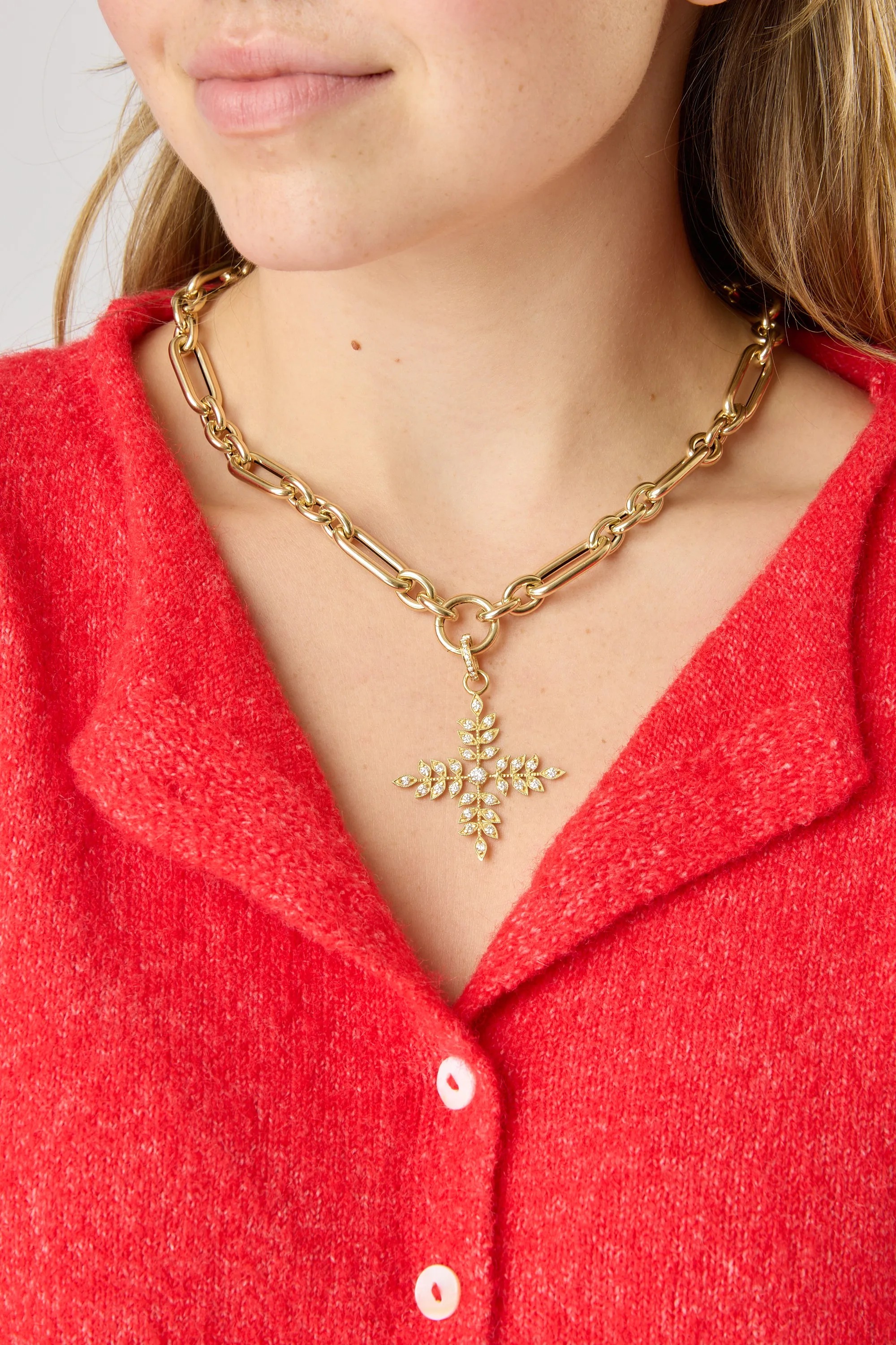 18KY Diamond Vine Cross