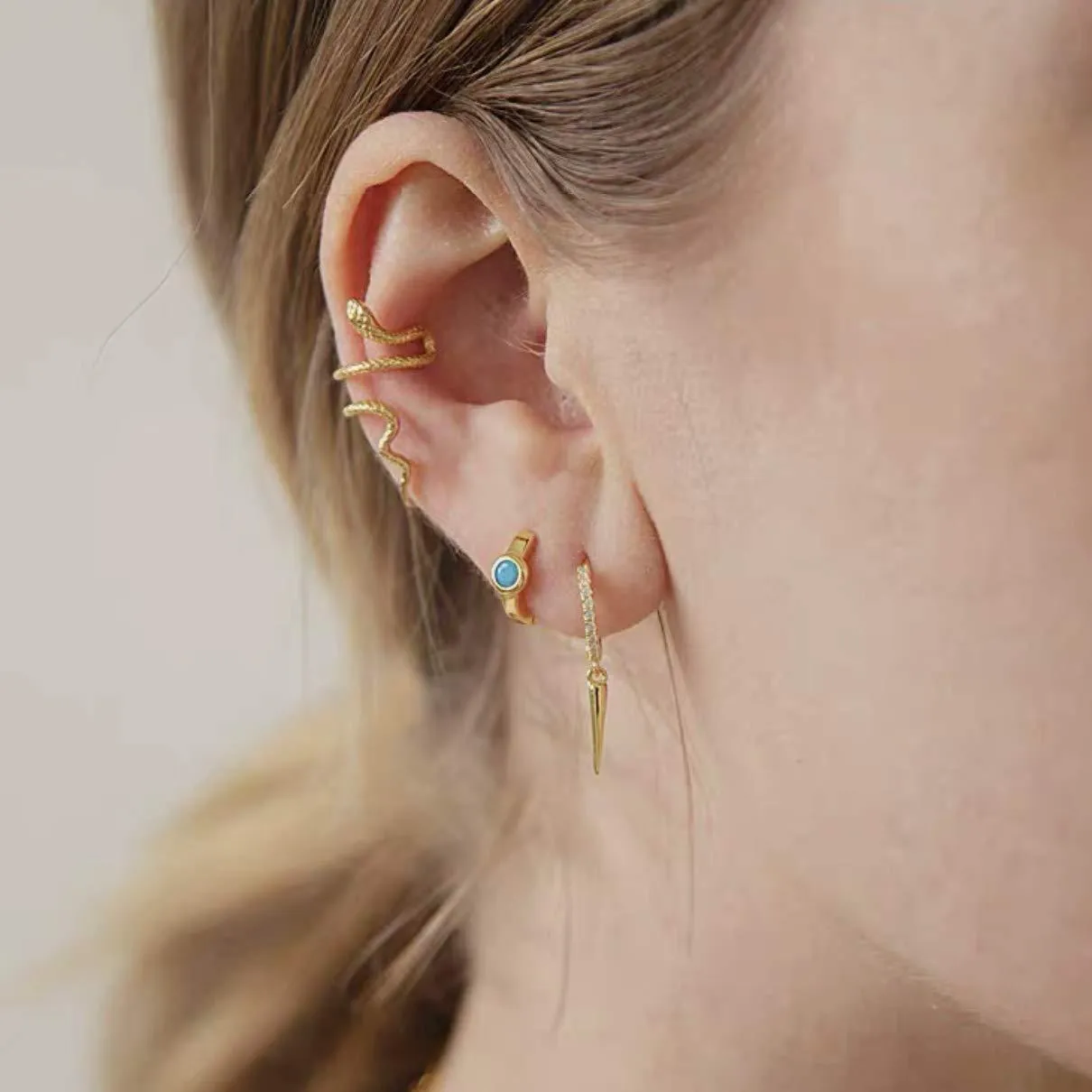 7mm Tiny Huggie Hoop Earrings Turquoise Cz 925 Sterling Silver Hinged Huggy Cartilage Helix Sleeper Earrings Women Men 18k Gold Plated