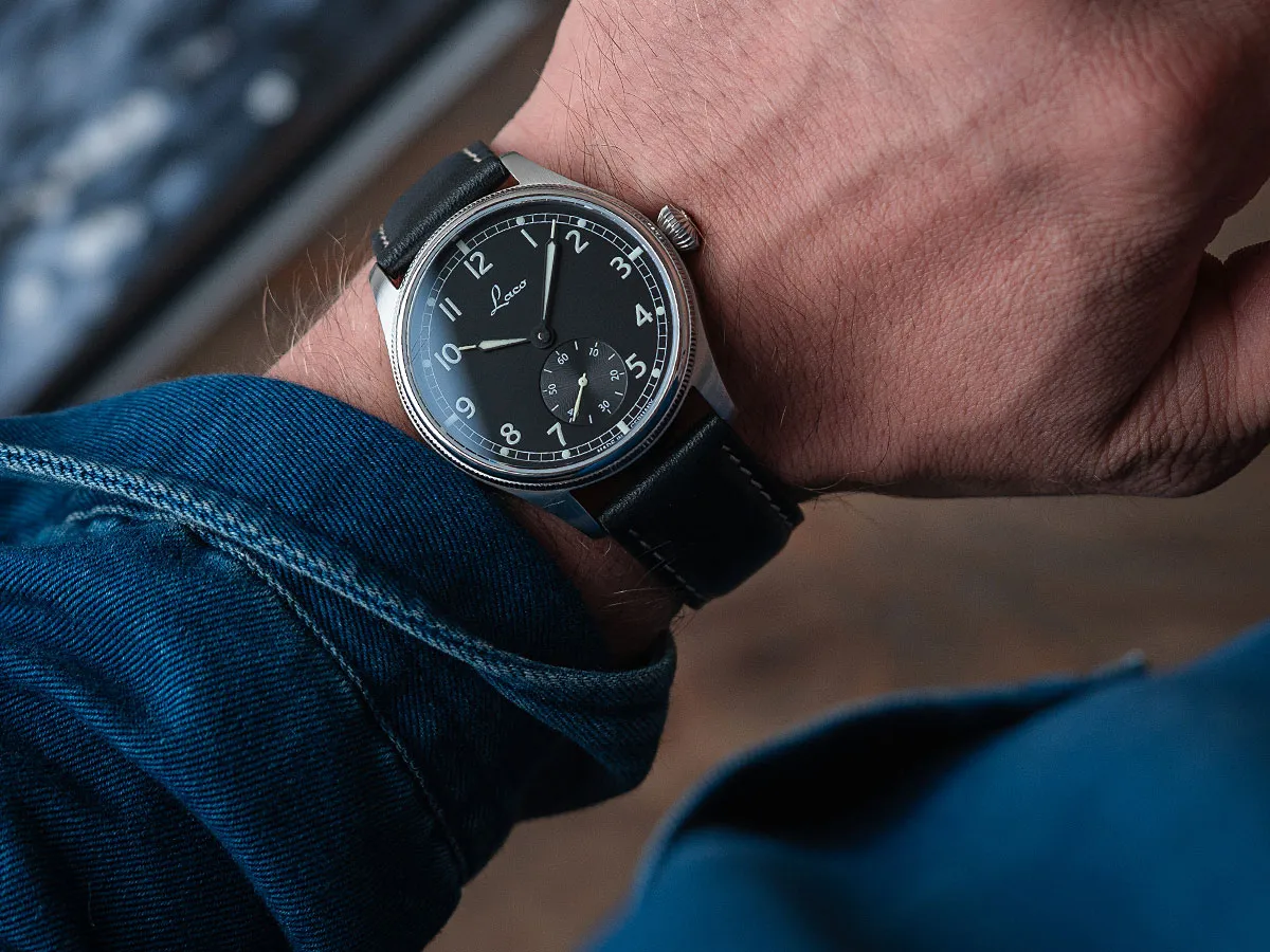LACO NAVY WATCH BASIC BREMERHAVEN 39 HANDWINDING