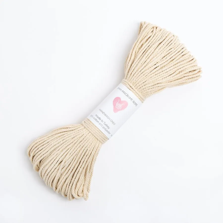 Macrame Craft Kit - Christmas Tree Garland