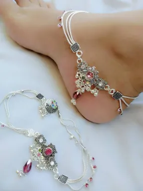 Payal with Royal looks known as Anklets for women and girls