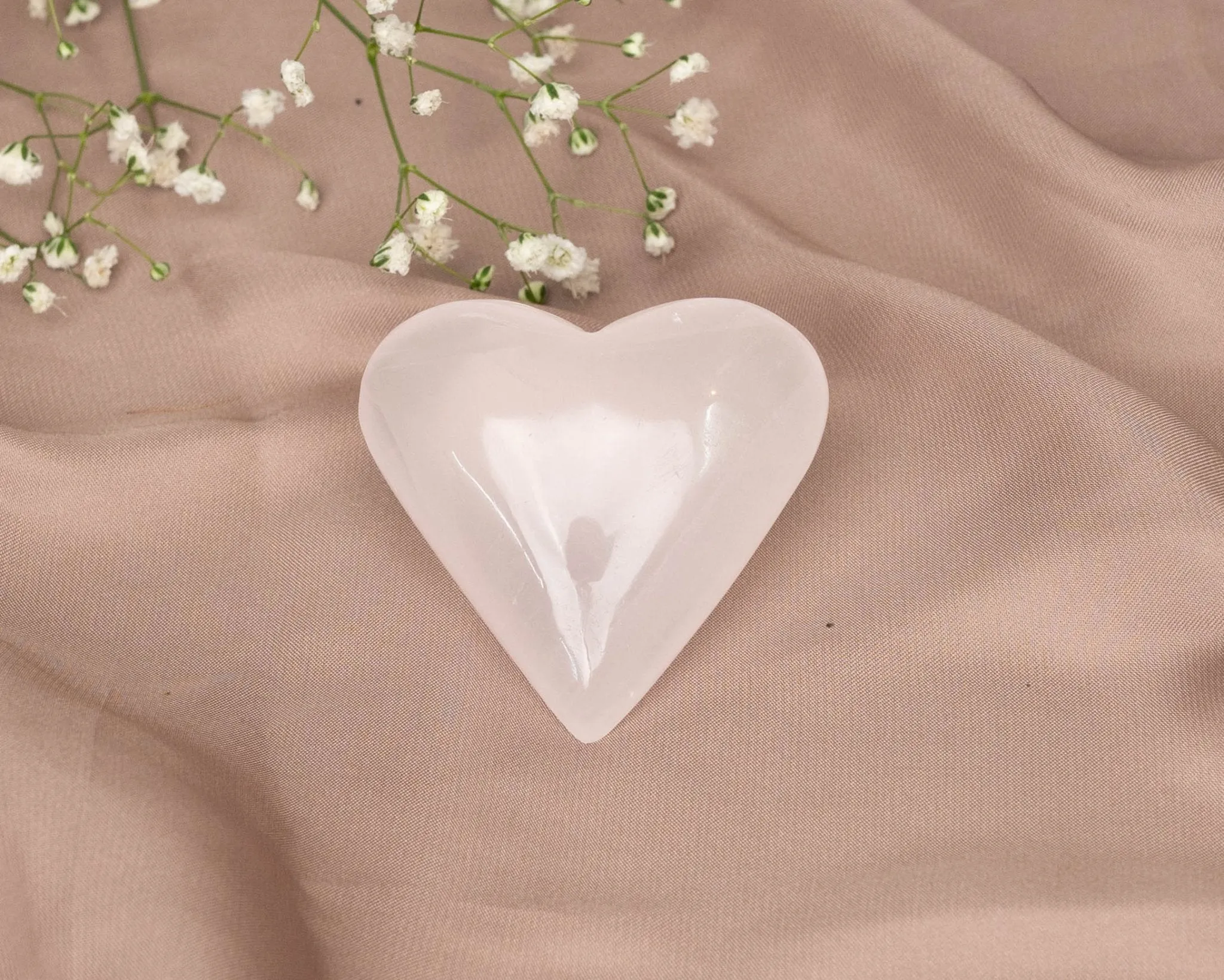 Rose Quartz Heart 45.4g