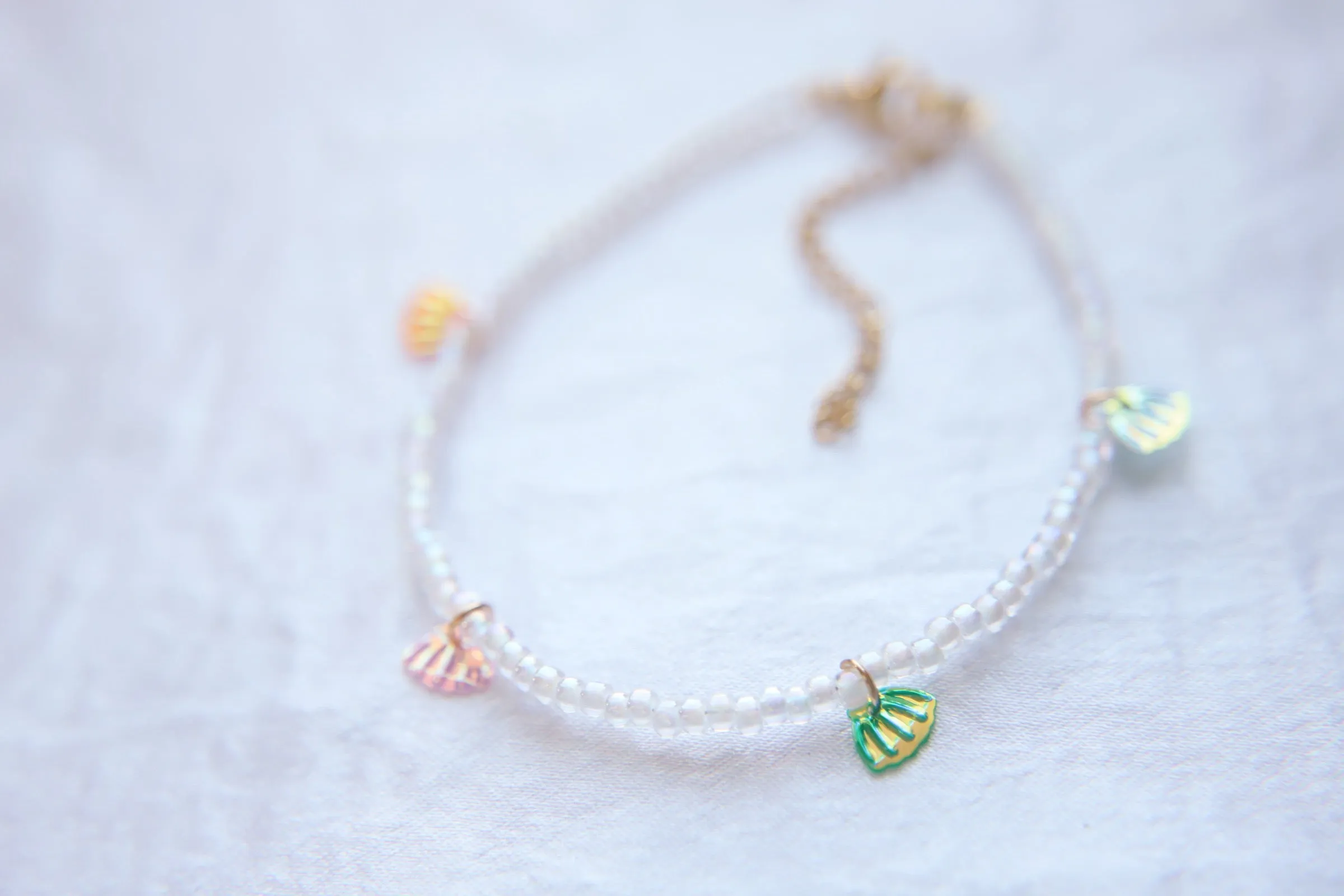 Sea Shell Iridescent Seed Beaded Anklet