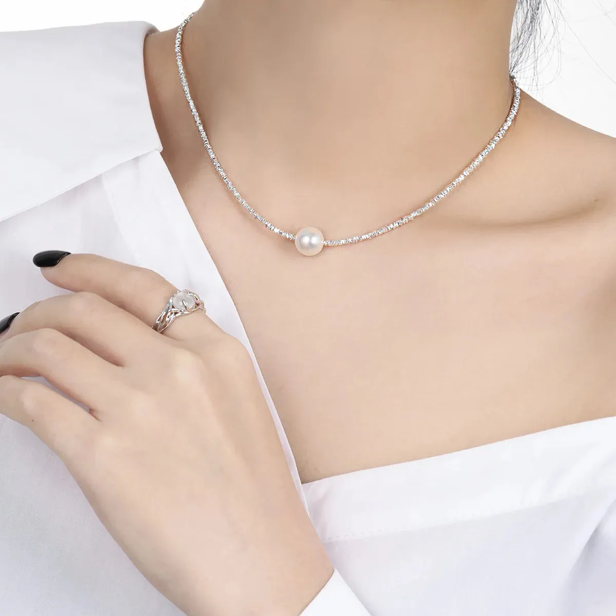 Stackable Shell Pearl Necklace