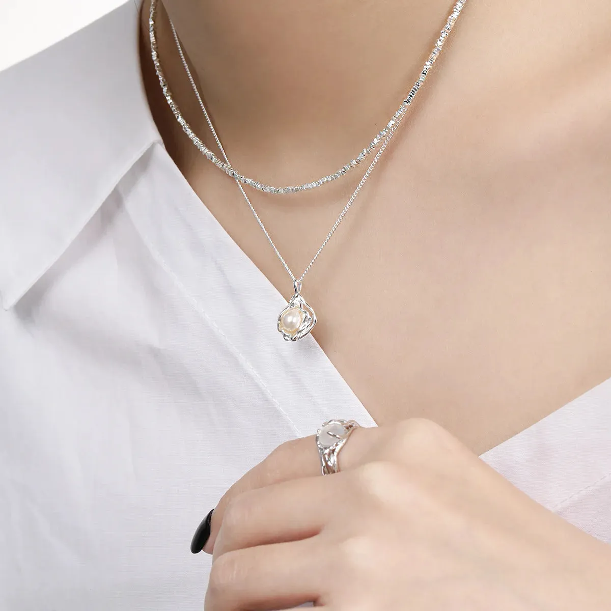 Stackable Shell Pearl Necklace