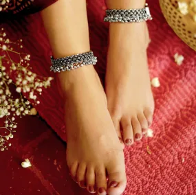 Teejh Veena Rawa Silver Oxidized Ghungroo Anklets