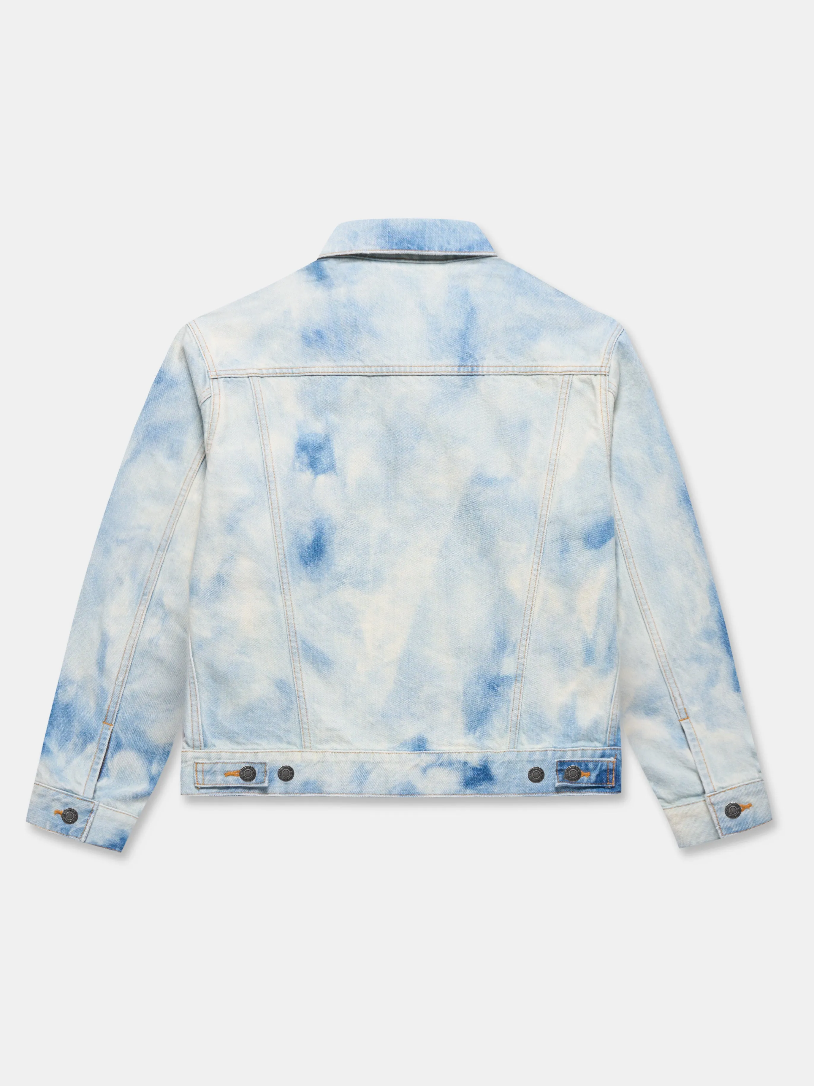 TRUCKER JACKET IN BLEACHED SKY DENIM