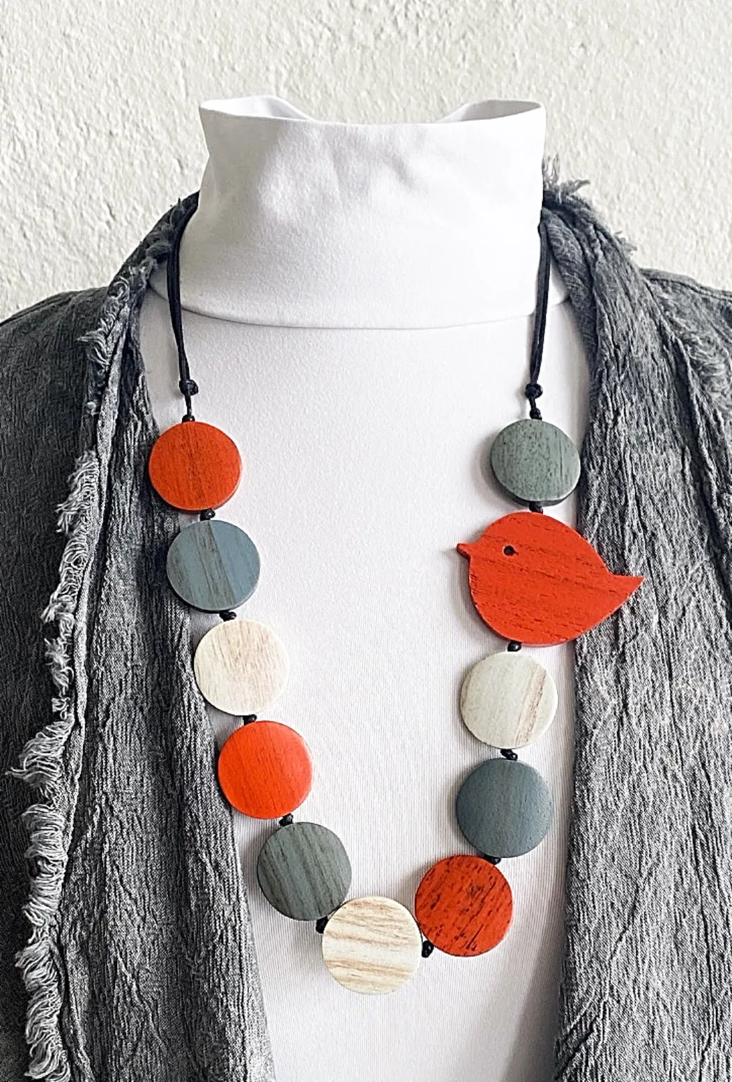 Wood Beads Robin Necklace, Orange