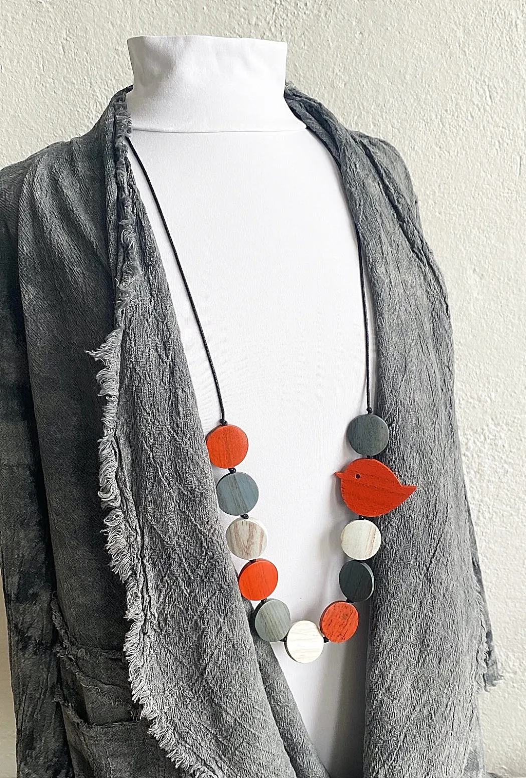 Wood Beads Robin Necklace, Orange